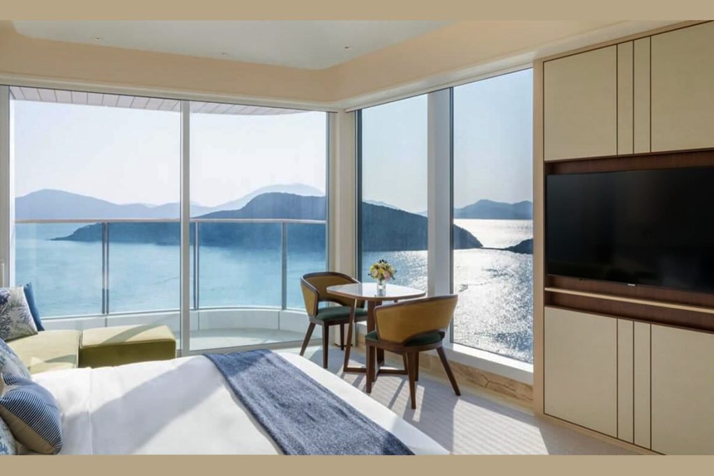 The Fullerton Ocean Park Hotel Hong Kong bedroom