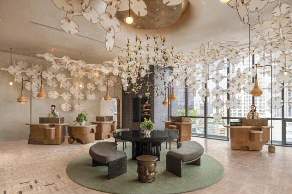 Kromo Bangkok, Curio Collection by Hilton lobby