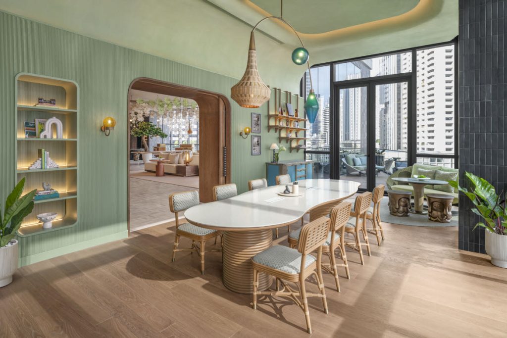 Vilah Creative Social Space, Premium room, Kromo Bangkok, Curio Collection by Hilton