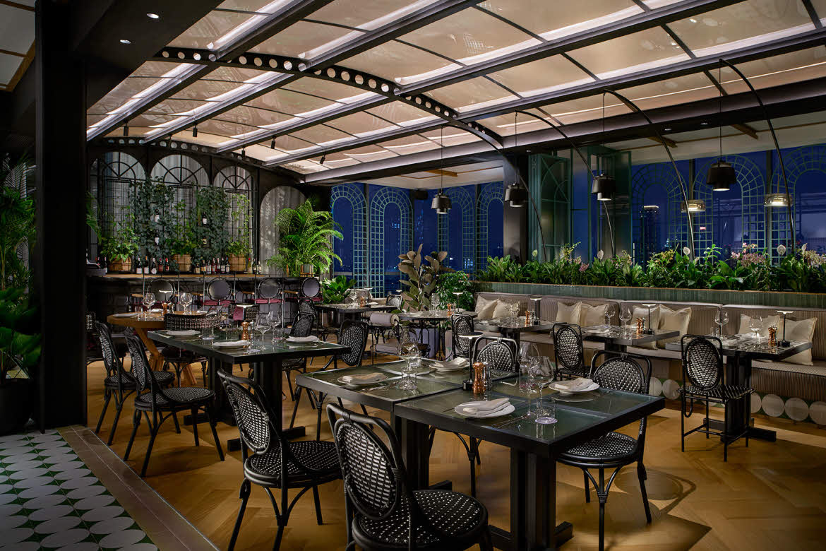 So-Bangkok-Iris3 Iris dining room