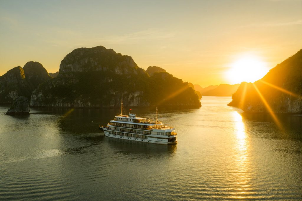 Bhaya Soul cruise sunset