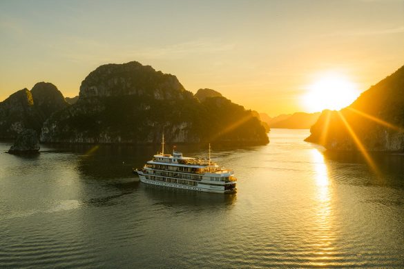 Bhaya Soul cruise sunset