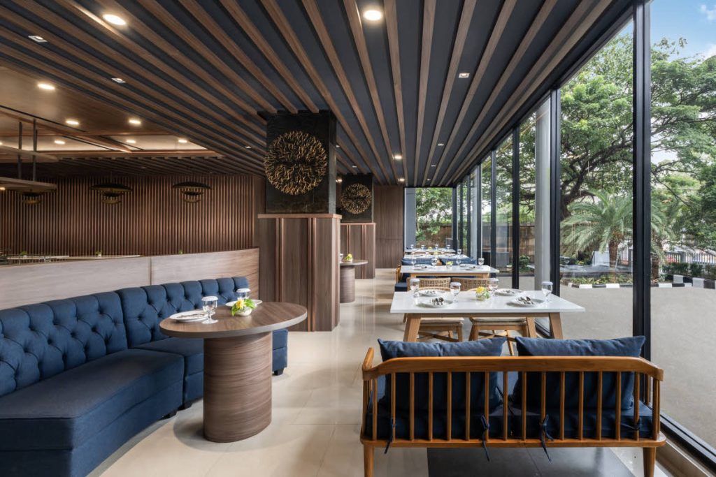 Mercure Jakarta Grogol dining