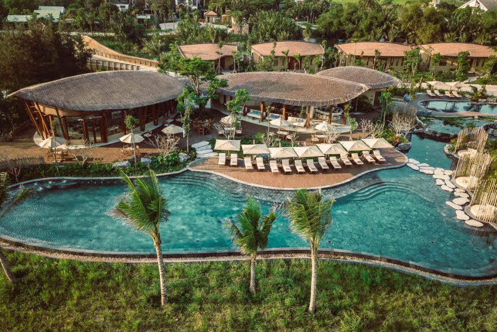 The Fisherman Namia River Retreat