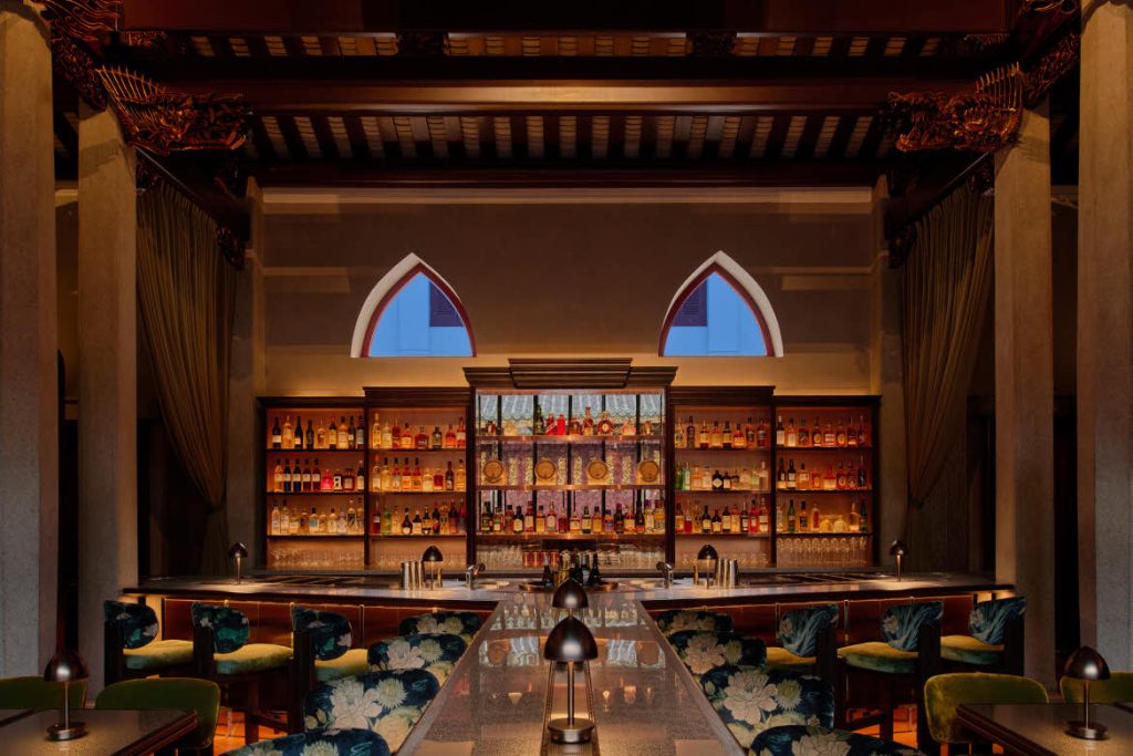 Bar Kap main hall