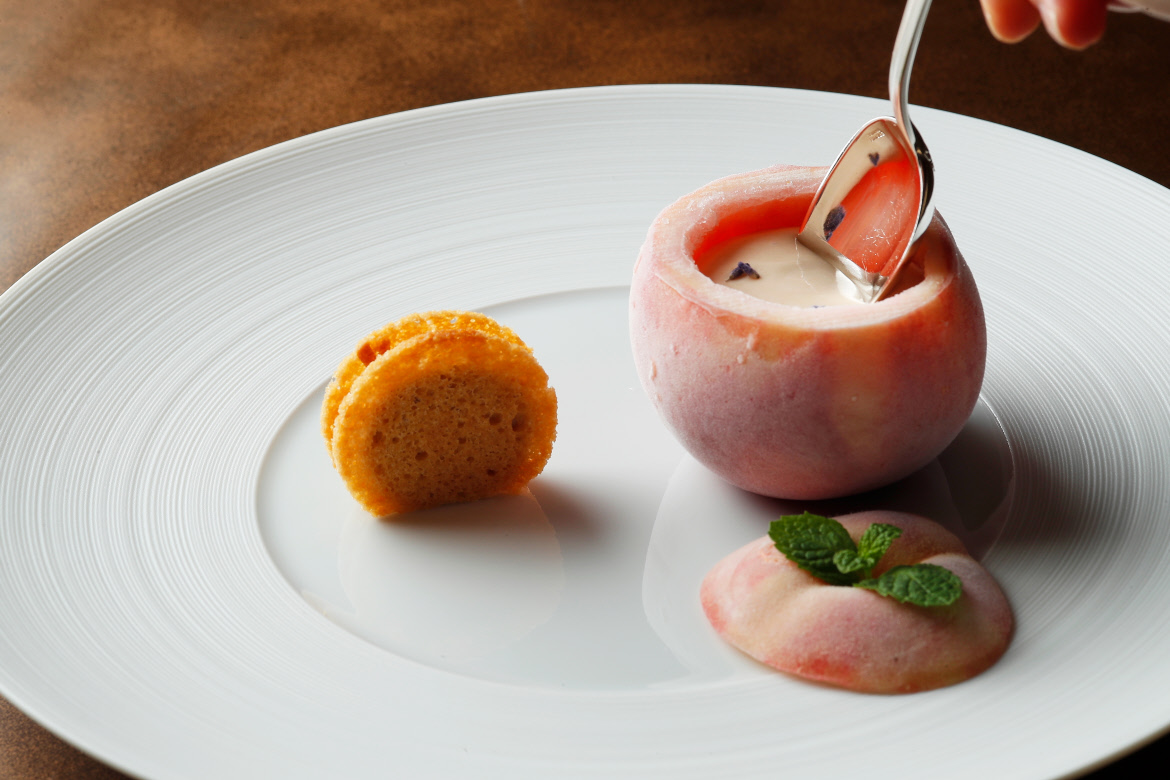 Chef-Hiroyuki-Matsumoto-dessert Le Beaulieu Michelin dining: Chef Hiroyuki Matsumoto dish