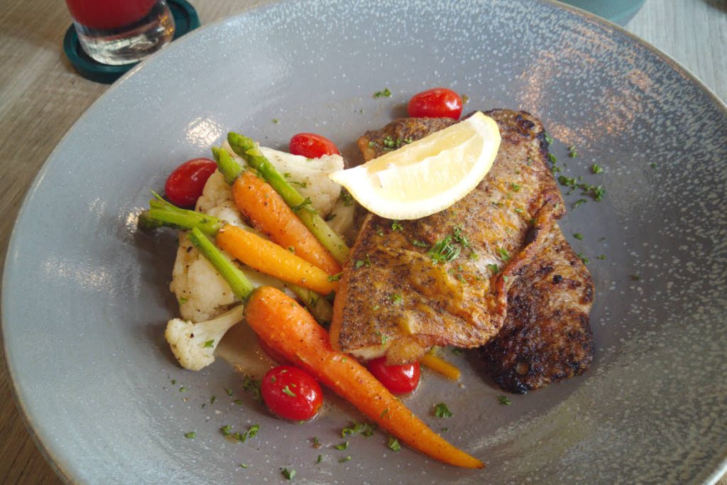 Seabass fillet (with asparagus and meuniere sauce), The Port
