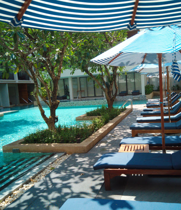 DoubleTree by Hilton Phuket Banthai Resort pool