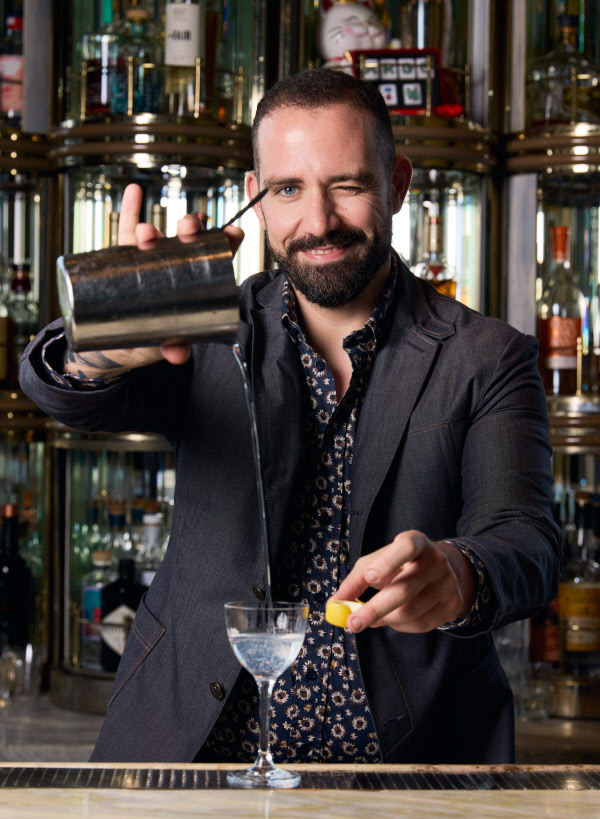 Beverage Manager Jonathan Gabbay
