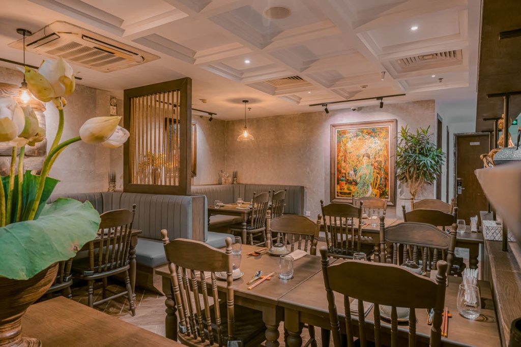 Mammom restaurant