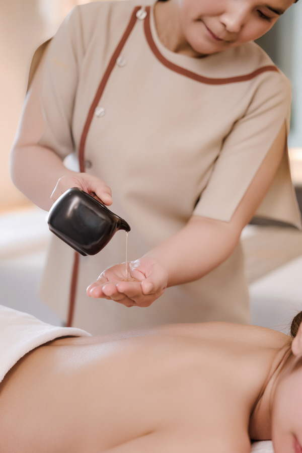 YHI Spa Pattaya, treatment