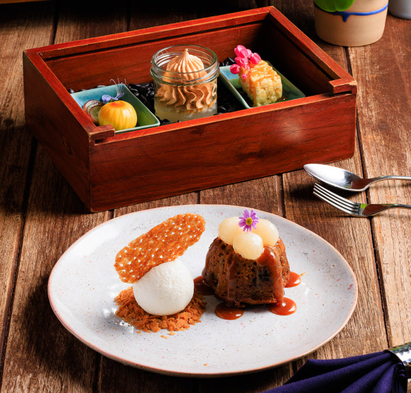 Kanom Thai set