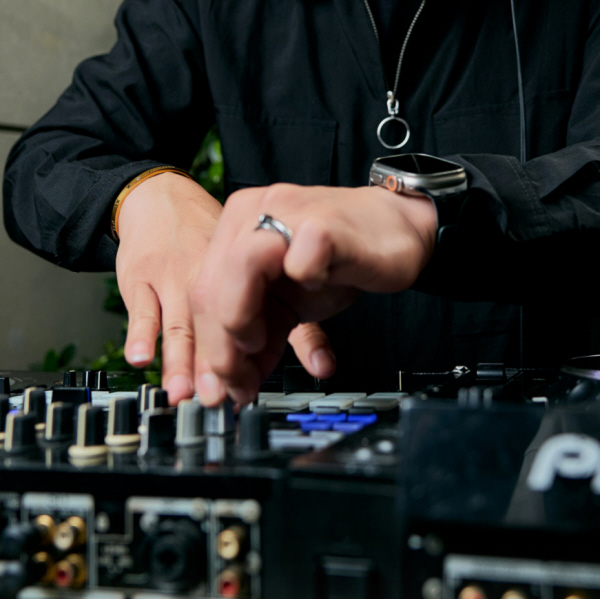 Viva La Fiesta dj mixing