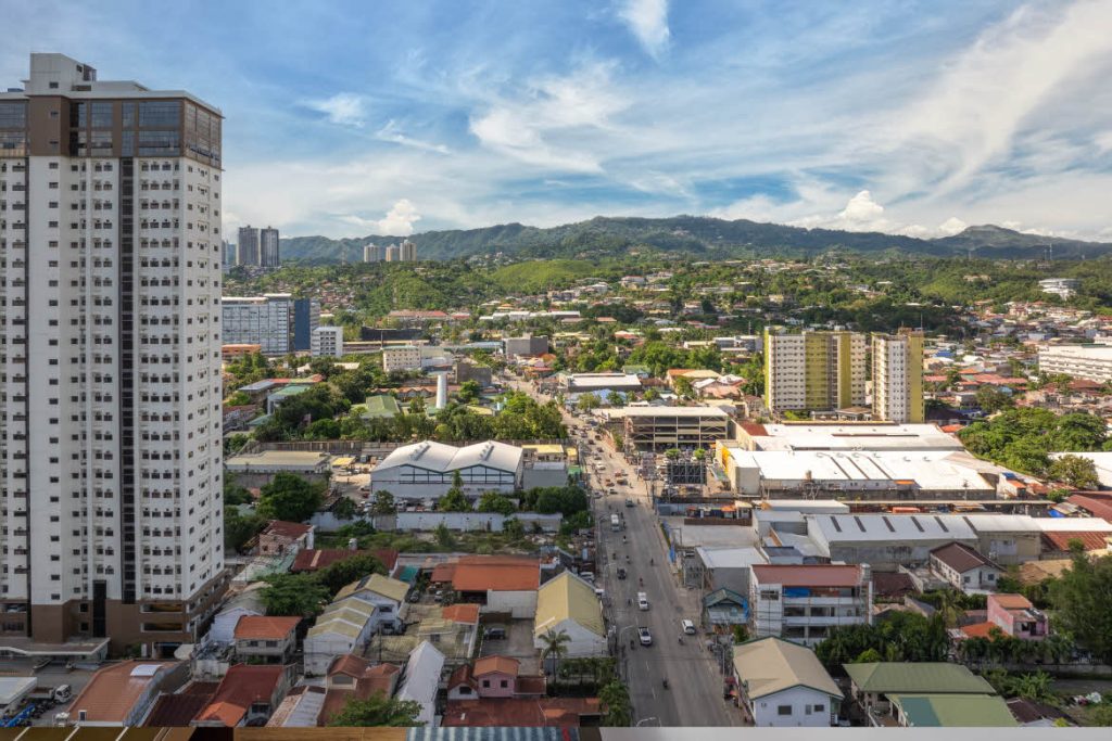 Deluxe King view, Radisson RED Cebu Mandaue