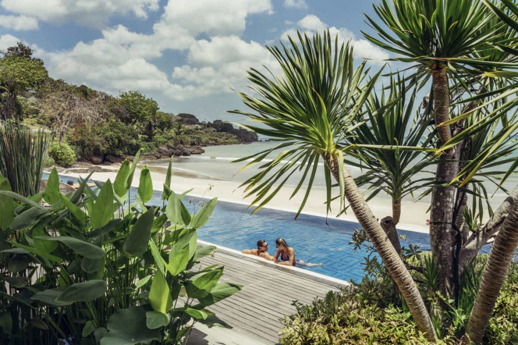 Four Seasons Resort Bali at Jimbaran Bay beach pool