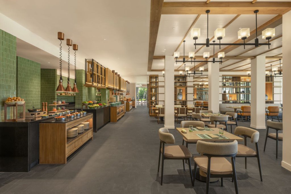Larderley restaurant, Kahavadi Chiang Rai hotel