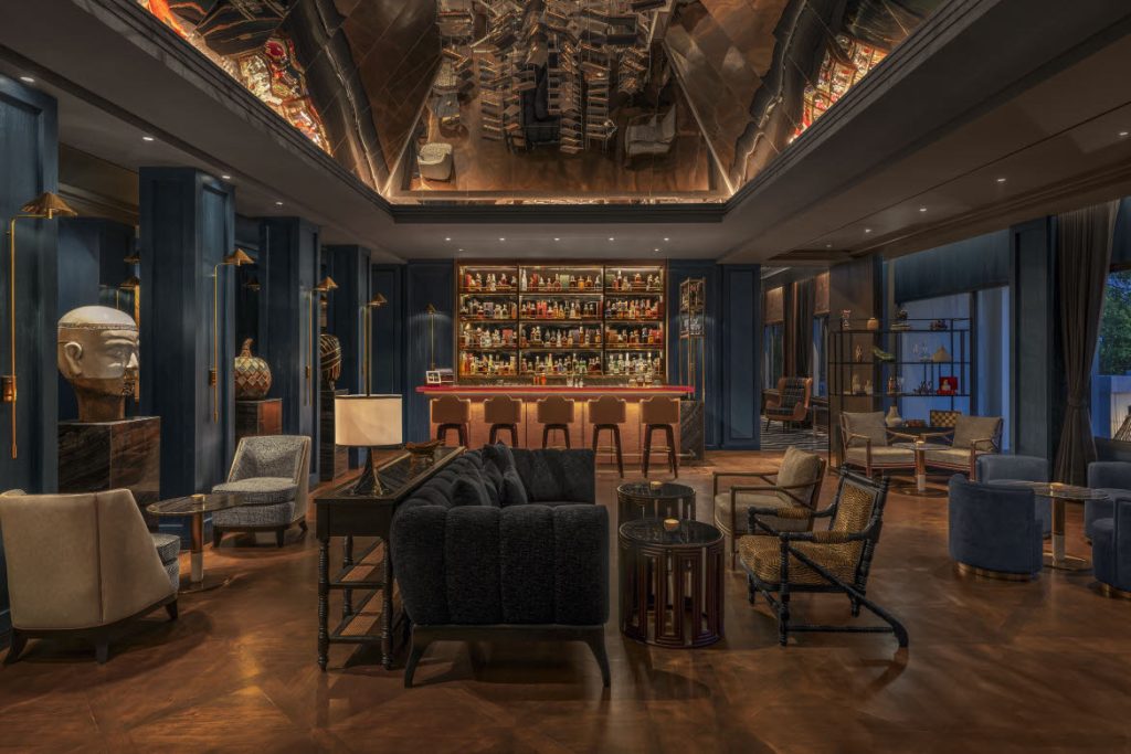 The Ledger lounge and bar, Kahavadi Chiang Rai hotel