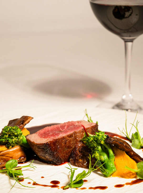 Grilled filet mignon