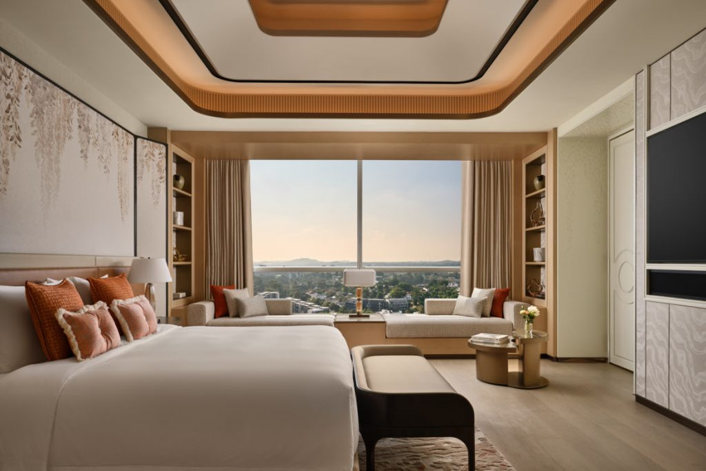 The St. Regis Singapore Presidential Suite Master retreat