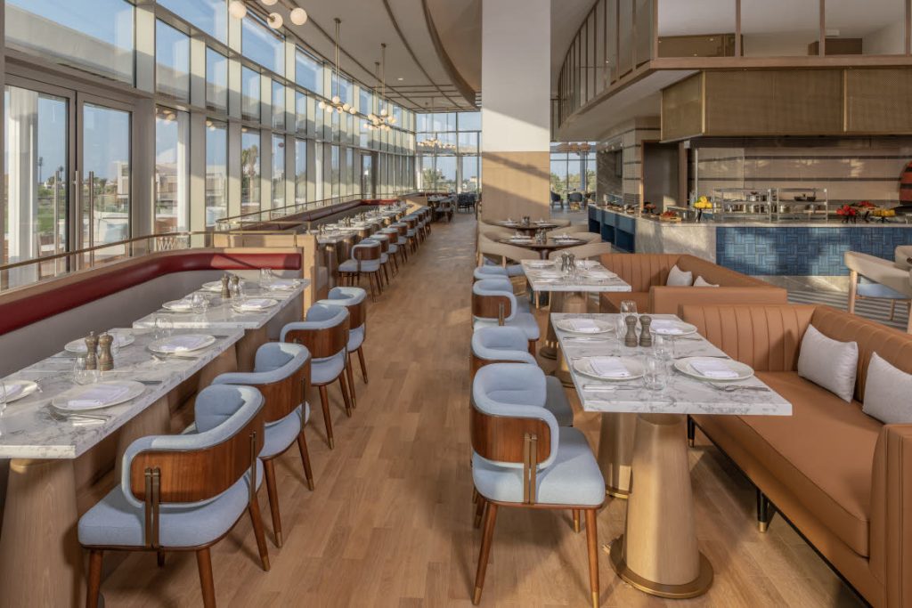 S O L É restaurant, Tivoli La Vie Muscat