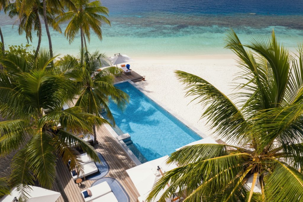 V Villas Maldives at Mirihi – MGallery Collection: pool