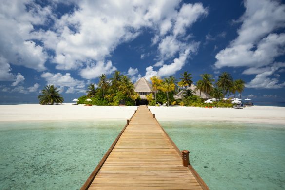 V Villas Maldives resort bridge