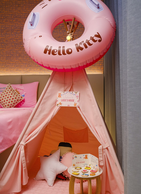 Alma kids tent room