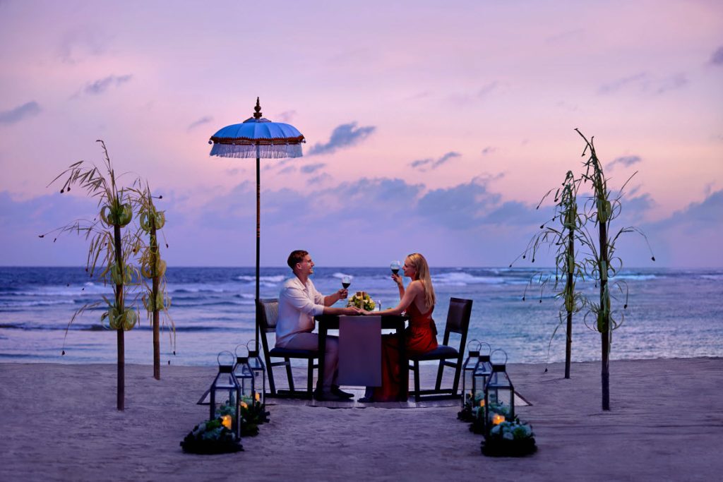 Amarterra Villas Resort Bali Nusa Dua, Autograph Collection beach dinner