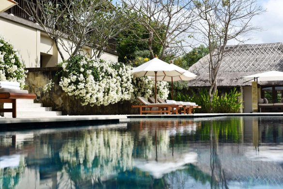 REVĪVŌ Wellness Resort Bali: private pool villa